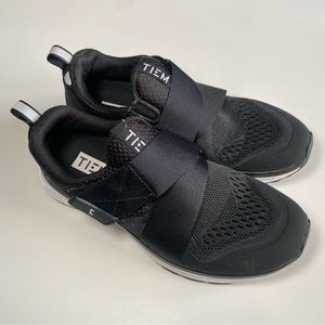 TIEM Women’s Black Slipstream Cycling Shoes Sz 6